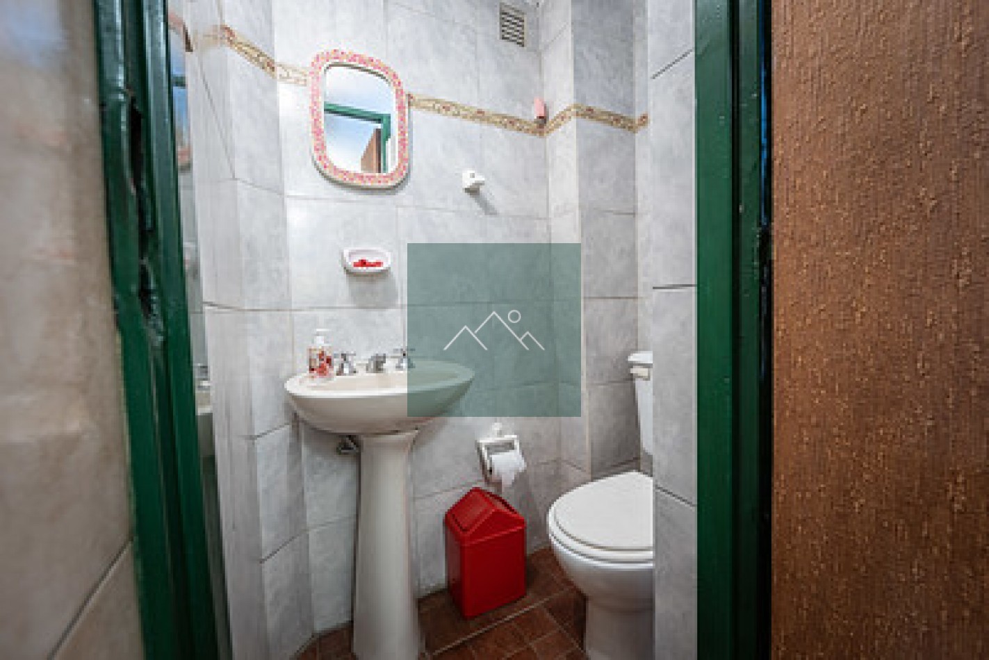 PROPIEDAD DESTACADA CON CARACTERISTICAS MUY IMPORTANTES EN SU CONSTRUCCION