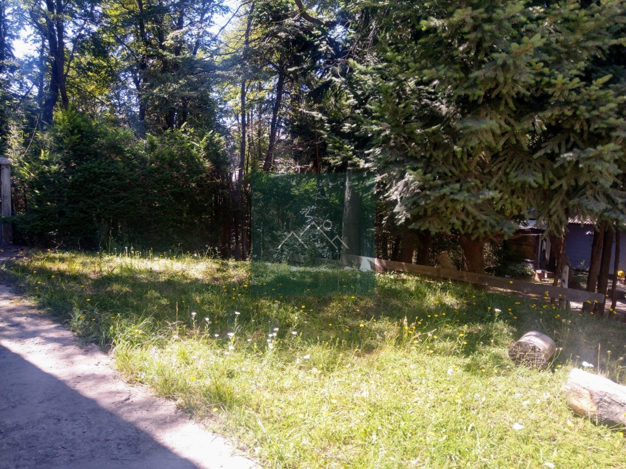 CASA/TERRENO - VILLA LA ANGOSTURA